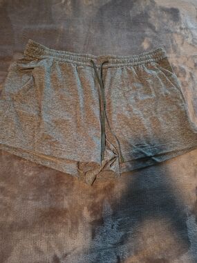 Lululemon Women’s Heather Green Lounge Shorts with Drawstring